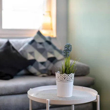 Mit Eigenem Eingang Apartment