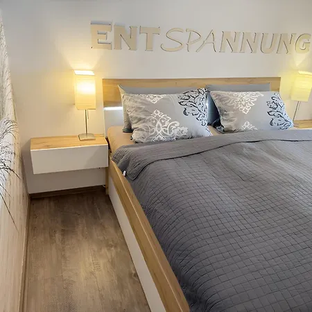 Mit Eigenem Eingang *