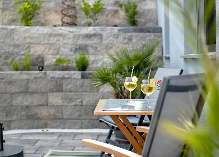 Mit Eigenem Eingang * Deggenhausertal