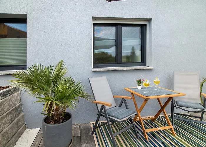 Mit Eigenem Eingang Apartament