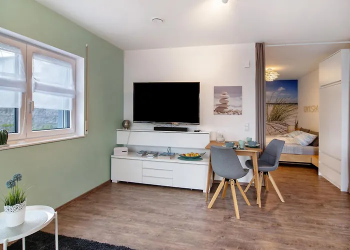 Mit Eigenem Eingang *